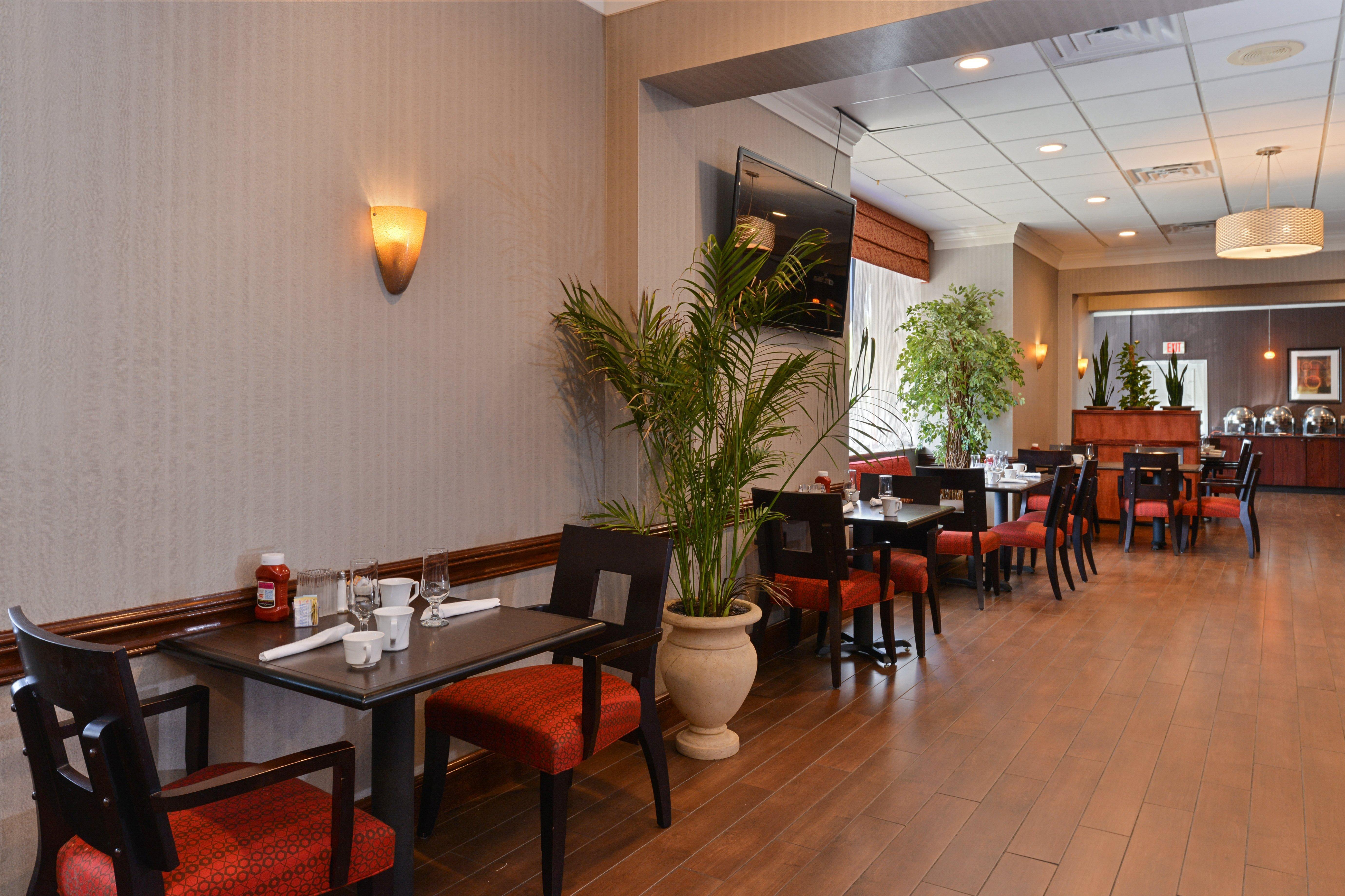 Holiday Inn New London By Ihg Exterior foto