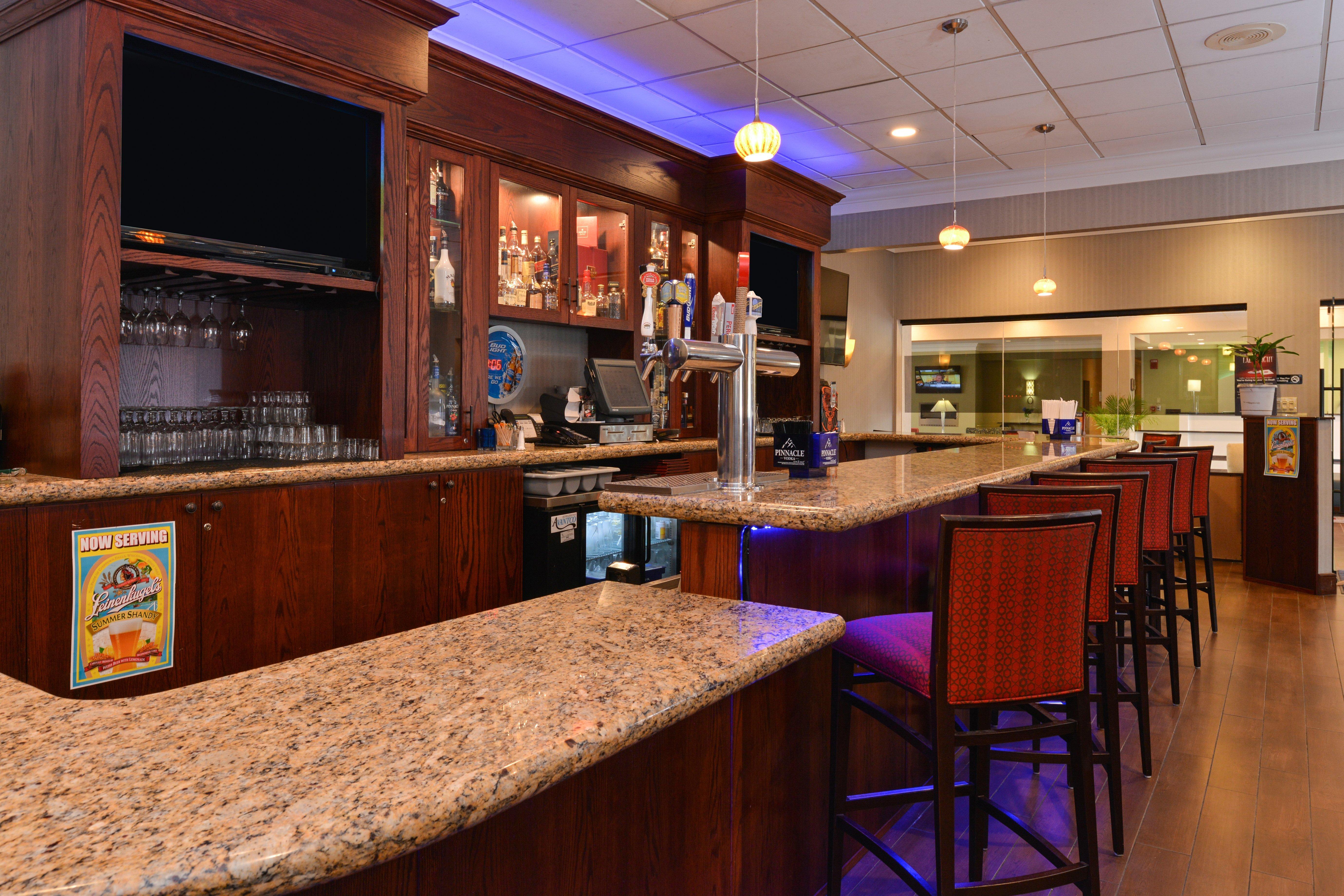 Holiday Inn New London By Ihg Exterior foto